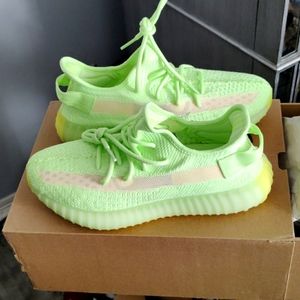 Yeezy 350 v2 Glow in the Dark